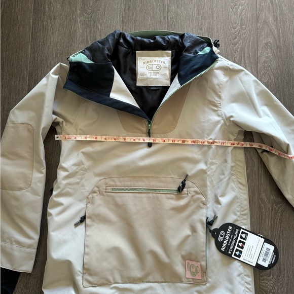 Airblaster Nai Freedom Pullover Ski/Snowboard Jacket - Picture 12 of 16